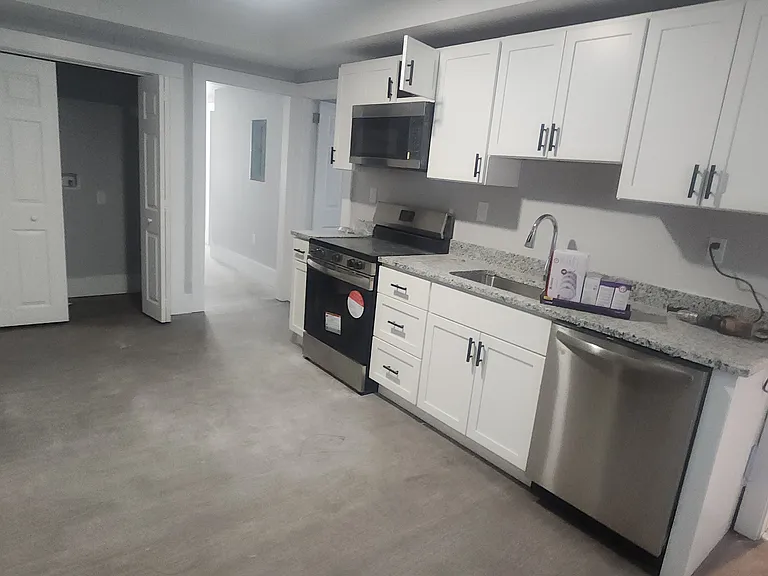 18 Bemis St #2 — Photo 2
