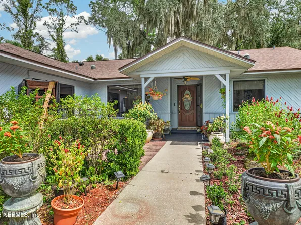 657 SE 2ND Avenue, Melrose, FL 32666
