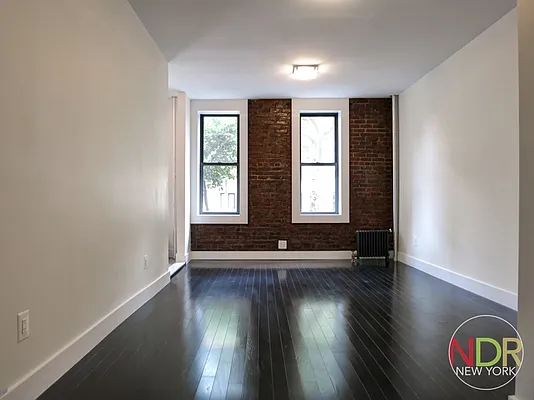 Rented by Next Door Realty NYC | media 6