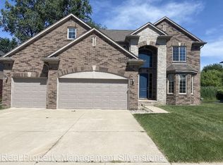 50366 Kapalua Dr, Macomb, MI 48042