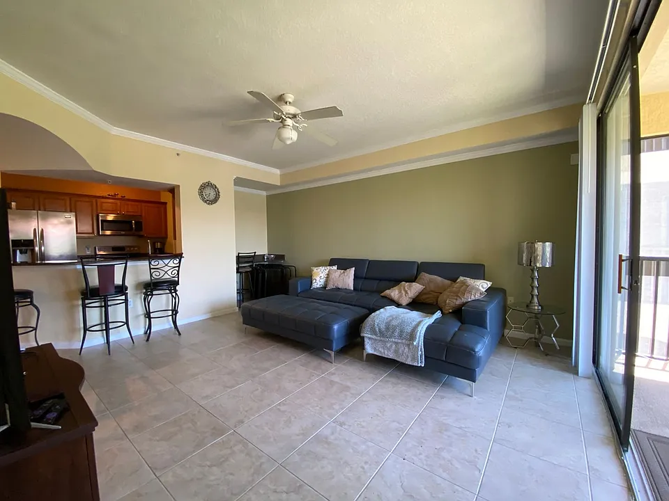 12970 Positano Cir #206