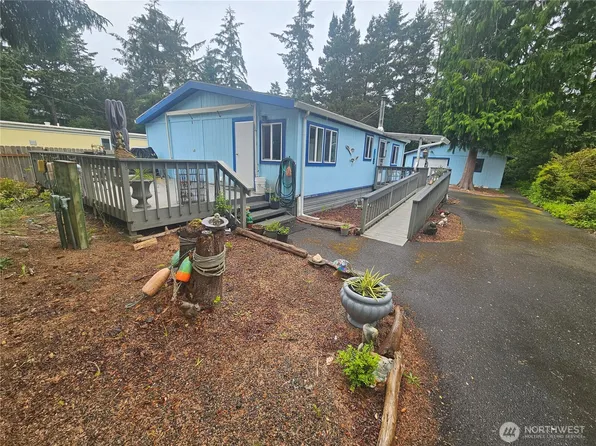1205 302nd Street, Ocean Park, WA 98640