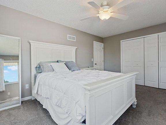 2nd image of 467 Dorland Ct