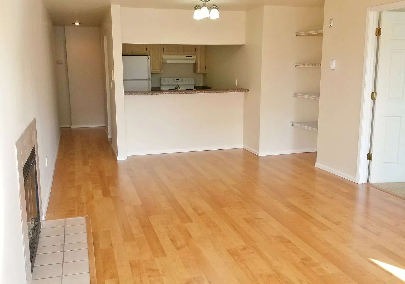 Hudson Square Apartments — Photo 4