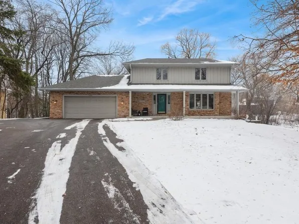 16935 28th Ave N, Plymouth, MN 55447