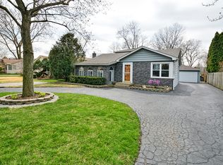 213 E Rust Trl, Willow Springs, IL 60480