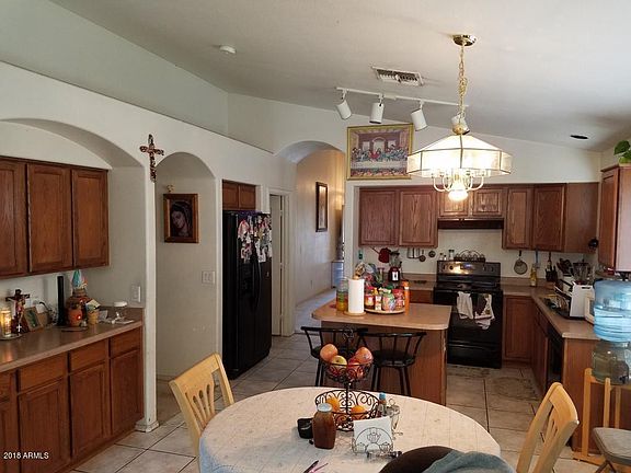 4th image of 4527 W Melody Dr