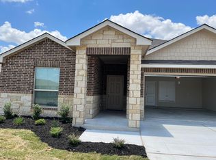 106 Kyra Ln, Taylor, TX 76574