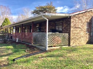 140 Geesling Ln, Hilham, TN 38568