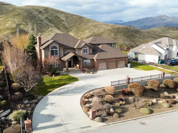 1918 Broadview, Wenatchee, WA 98801