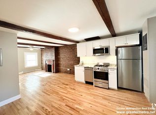 8 Moon St #3, Boston, MA 02113