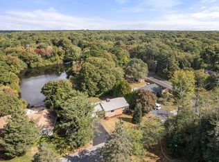 12 Pond St, Barnstable, MA 02630