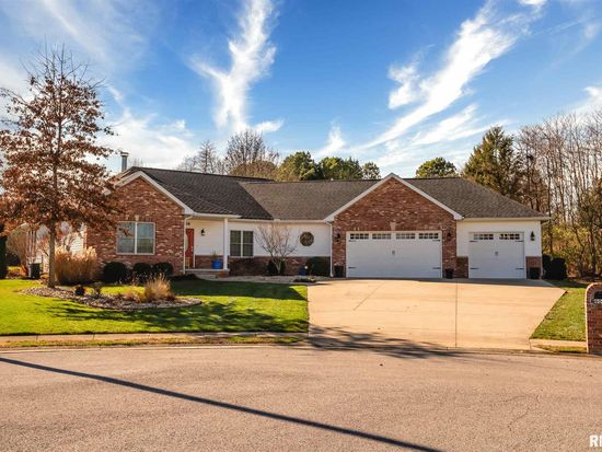 606 Deer Trl Carbondale Il 62901 Zillow