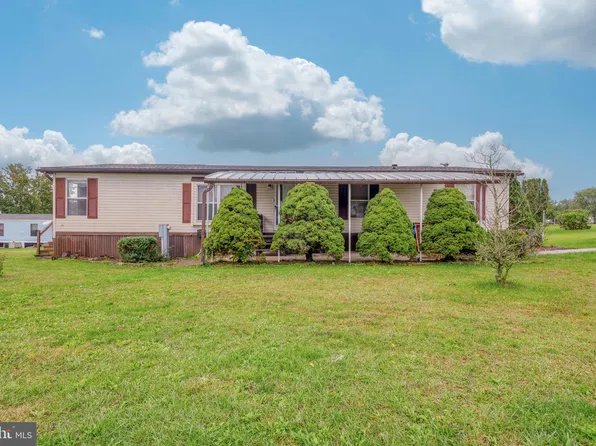 3930 Craig Ave, Dover, PA 17315