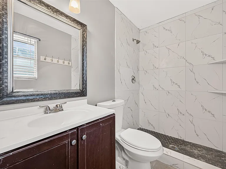 10814 Parkland Woods Dr — Photo 38