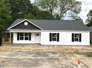 409 Green St, Belton, SC 29627