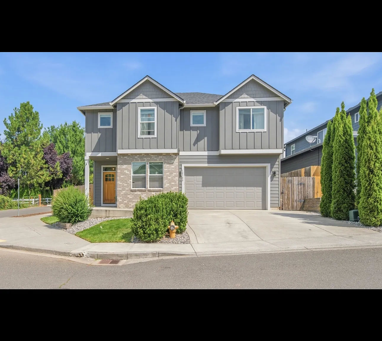 5 bed, 2515 sqft, $3,400 — Photo 1