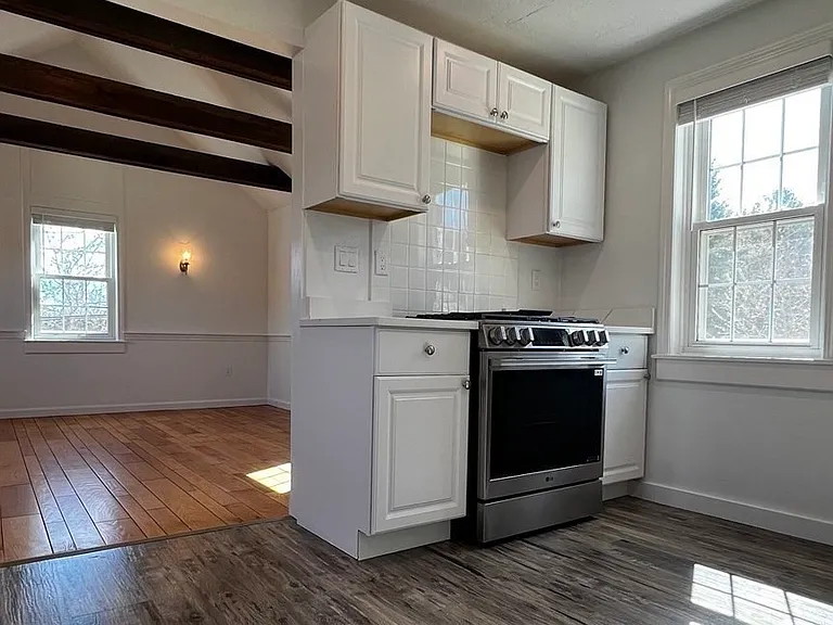 292 Great Rd #2 — Photo 4