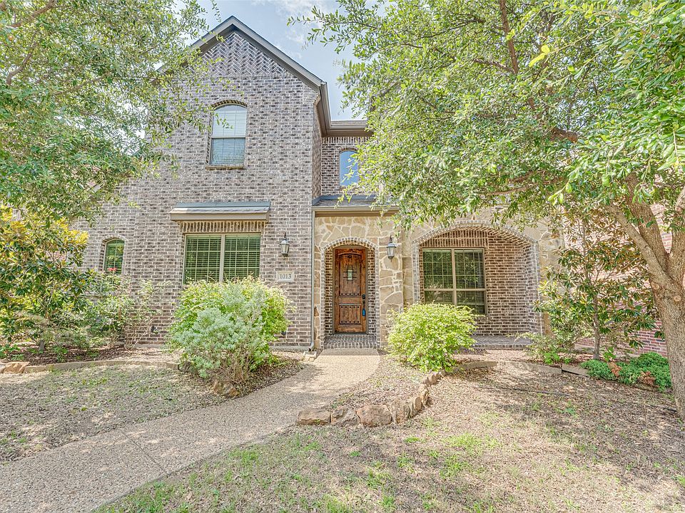 1st image of 1013 Taylor Dr