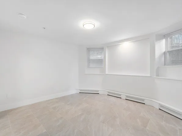 6107 Blvd East image 17 of 29