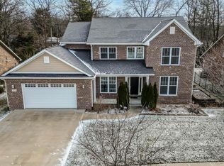 273 S Roaring Fork Dr, Bloomington, IN 47401