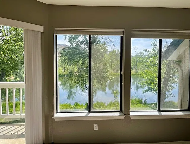 962 E Riverpark Ln — Photo 23