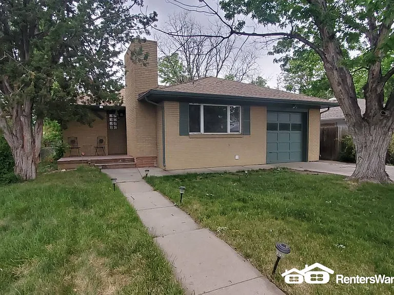 2225 S Cherry St — Photo 26