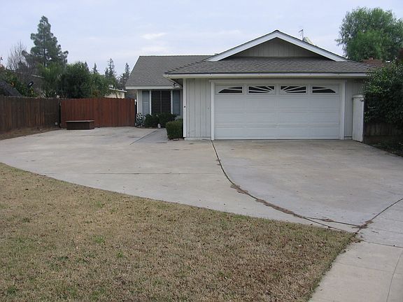 2nd image of 2042 N Laureen Ave