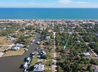 324 Bruce St, Eastpoint, FL 32328