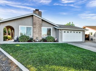 900 Palmetto Way, Petaluma, CA