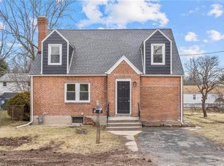 14 Albert Ave, Wethersfield, CT 06109