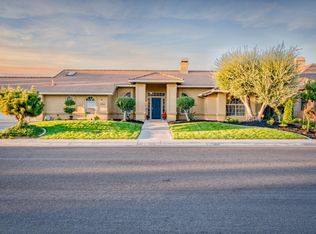 909 Bogarin Ln, Ripon, CA 95366