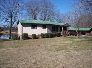 506 Loop Dr, Winchester, TN 37398