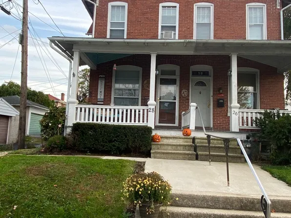28 E Walnut St, Shillington, PA 19607