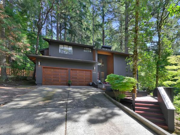 2050 Dogwood Dr, Eugene, OR 97405