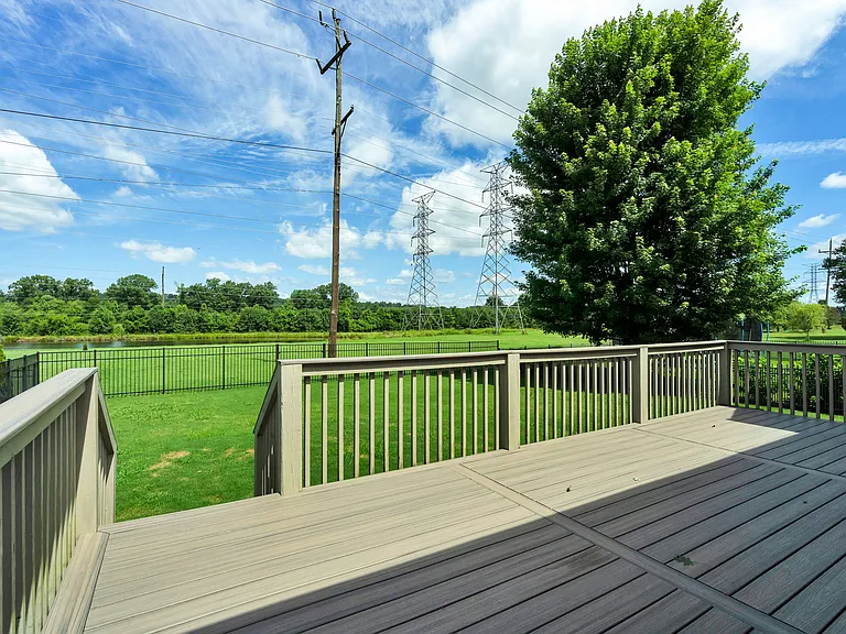 955 Dodie Dr — Photo 37