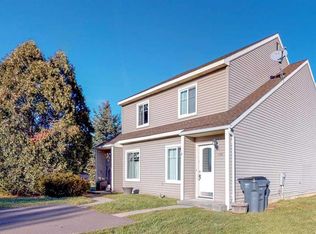 49 Suncrest Dr, Waterford, NY 12188