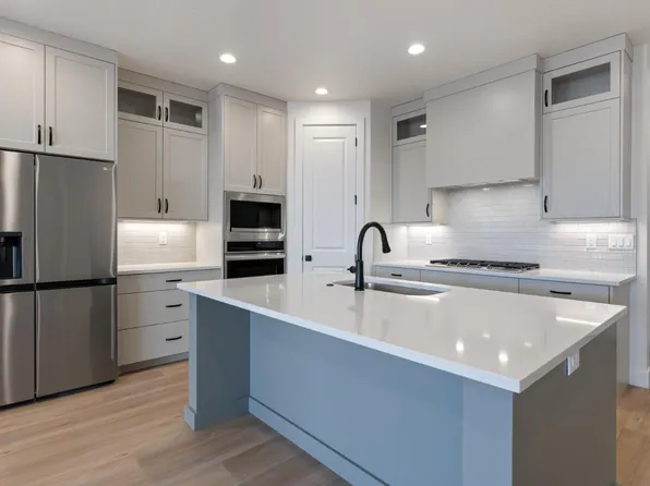 713 W Coastline Pl #117, Saint George, UT 84790