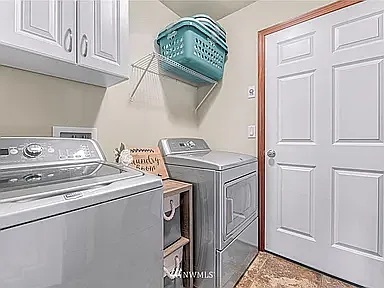5239 Arrow Ct — Photo 21