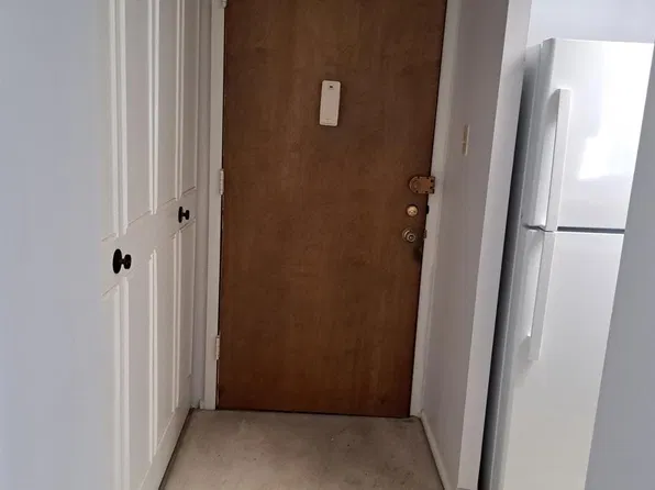 100 West Ave APT 703, Jenkintown, PA 19046