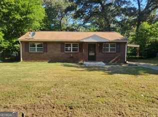 122 Dudley St, Warner Robins, GA
