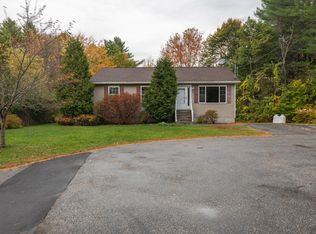 11 Alec St, Lewiston, ME 04240