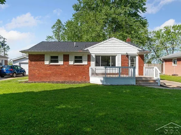 1312 Carolina St, Midland, MI 48642