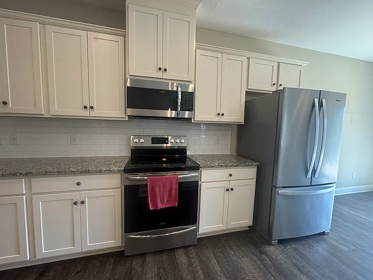 8808 Sullivans Dr — Photo 7