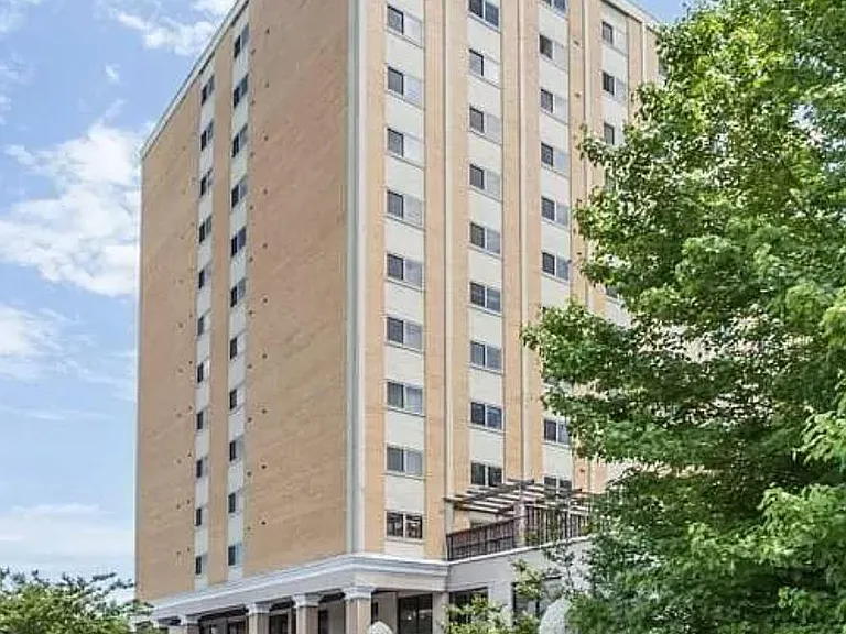 2285 Peachtree Rd NE #808 — Photo 2