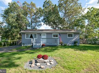 54 Pheasant Dr, Bayville, NJ