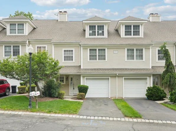 23 Crystal Hill Drive, Pomona, NY 10970