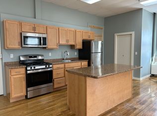 22 School St #5, Lebanon, NH 03766