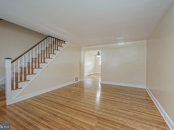 5th image of 442 Westmont Dr
