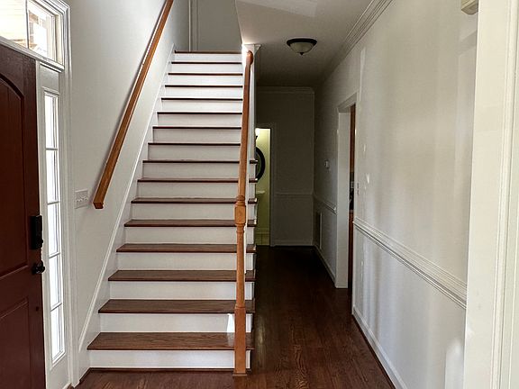3rd image of 1057 Josies Way